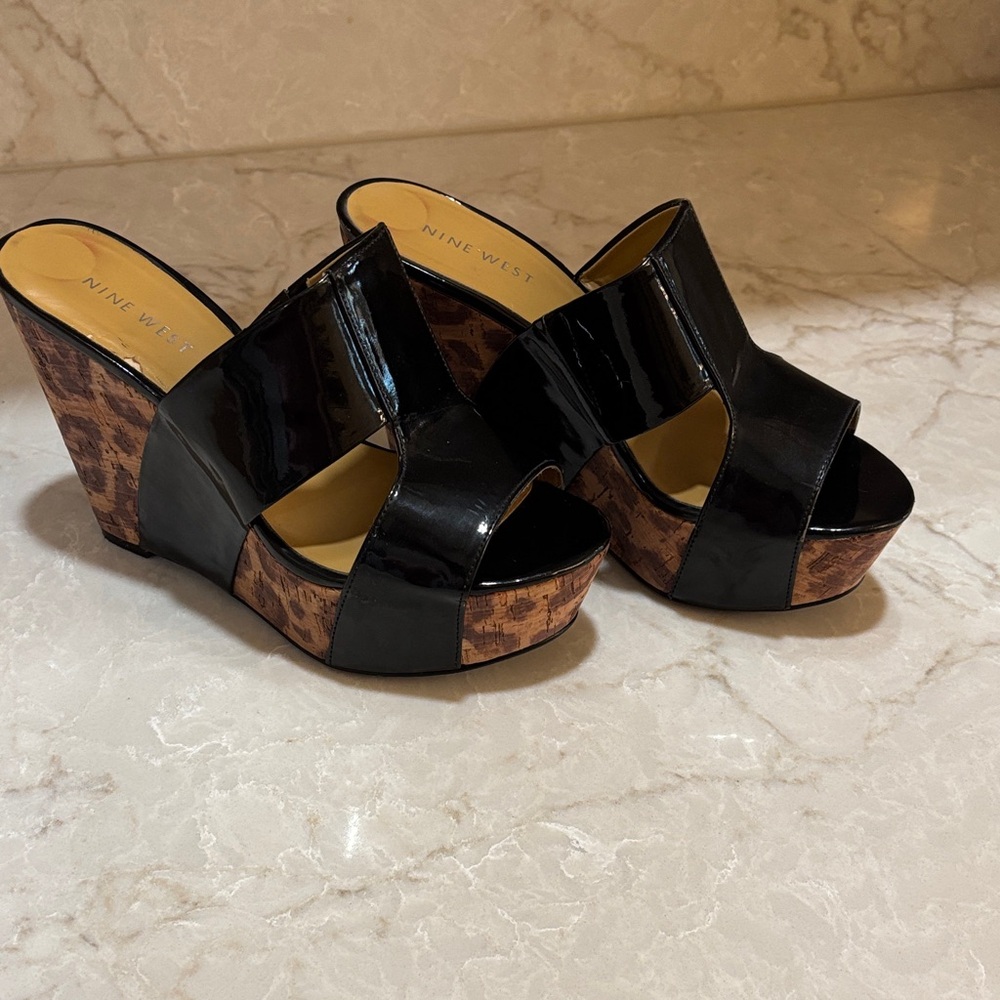 Nine West Black and Brown Wedge Mules